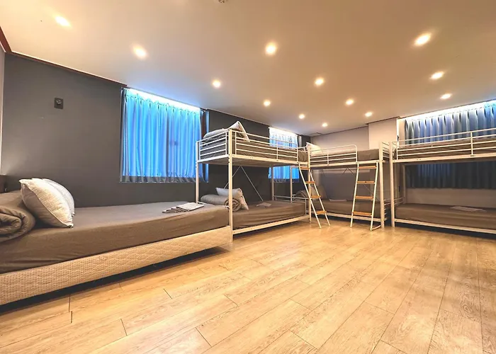 Oyo Rooftop Hostel Seoul